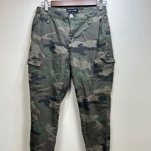 Almost Famous Green Camouflaged Pants with Cuff Ankle